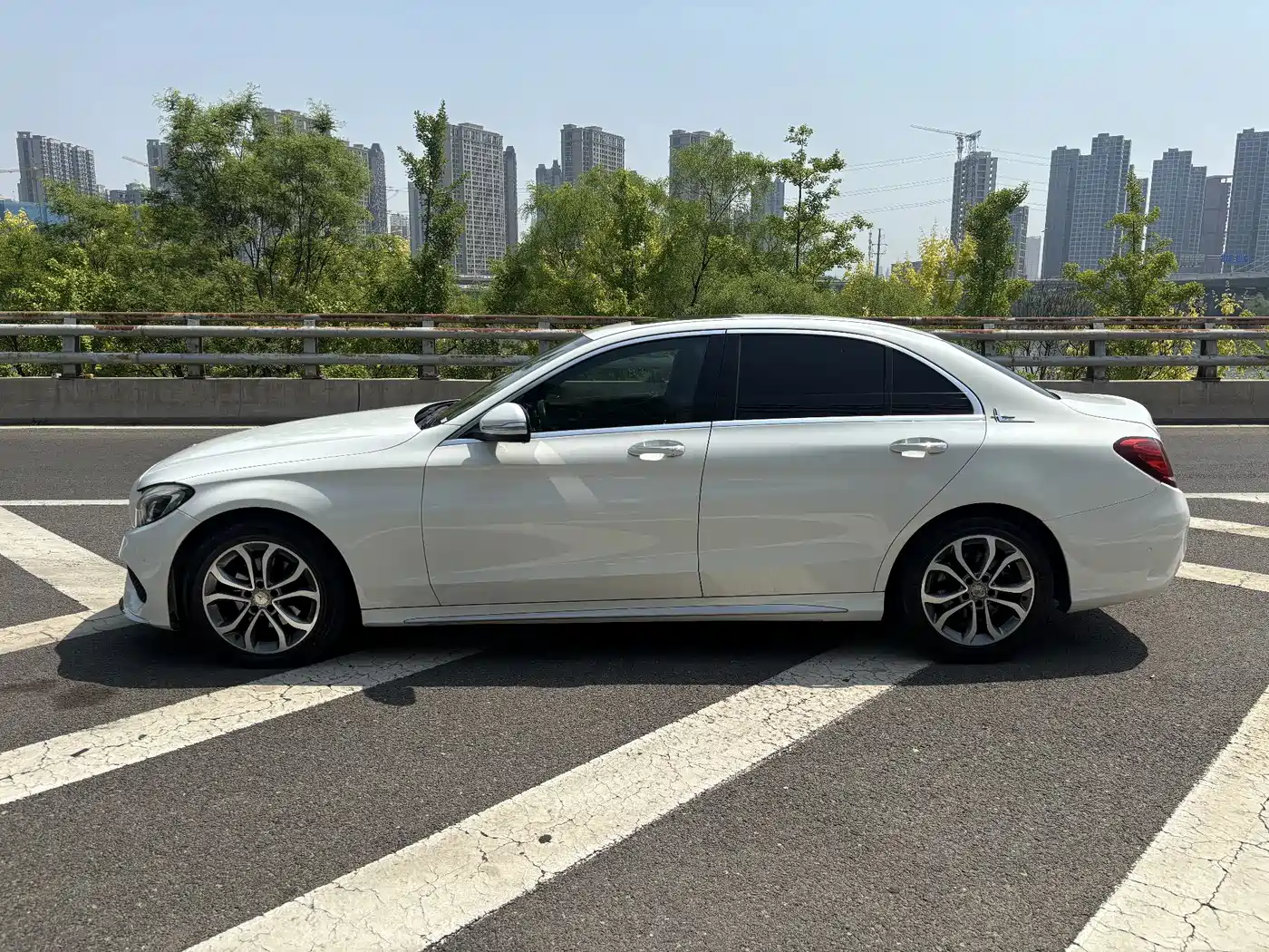 Mercedes-Benz C-Class 2016 C 180 L Sport фото 11