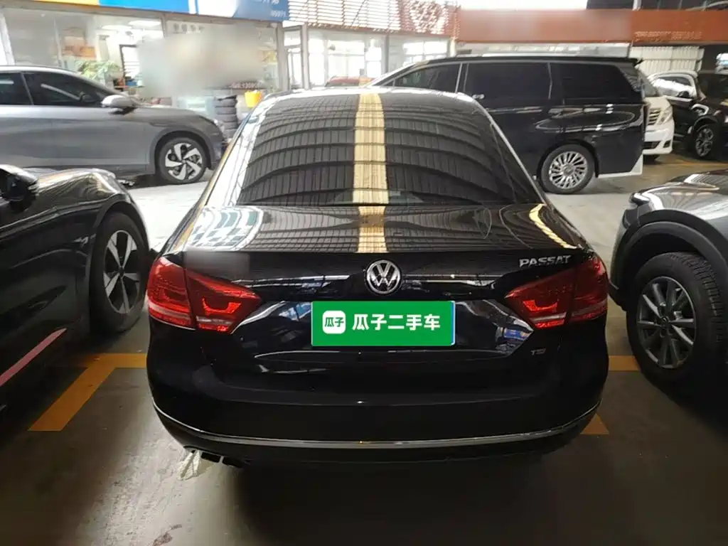 صورة 6 - Volkswagen Passat