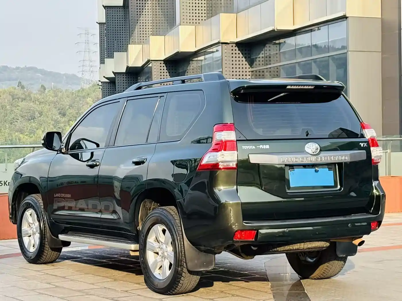 Toyota Prado 2014 4.0L Automatic TX фото 4