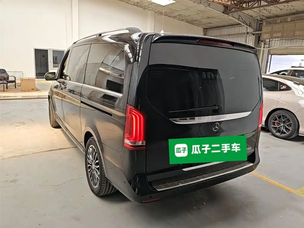 Mercedes-Benz V-Class 2018 V 260 Premium Edition China V фото 5