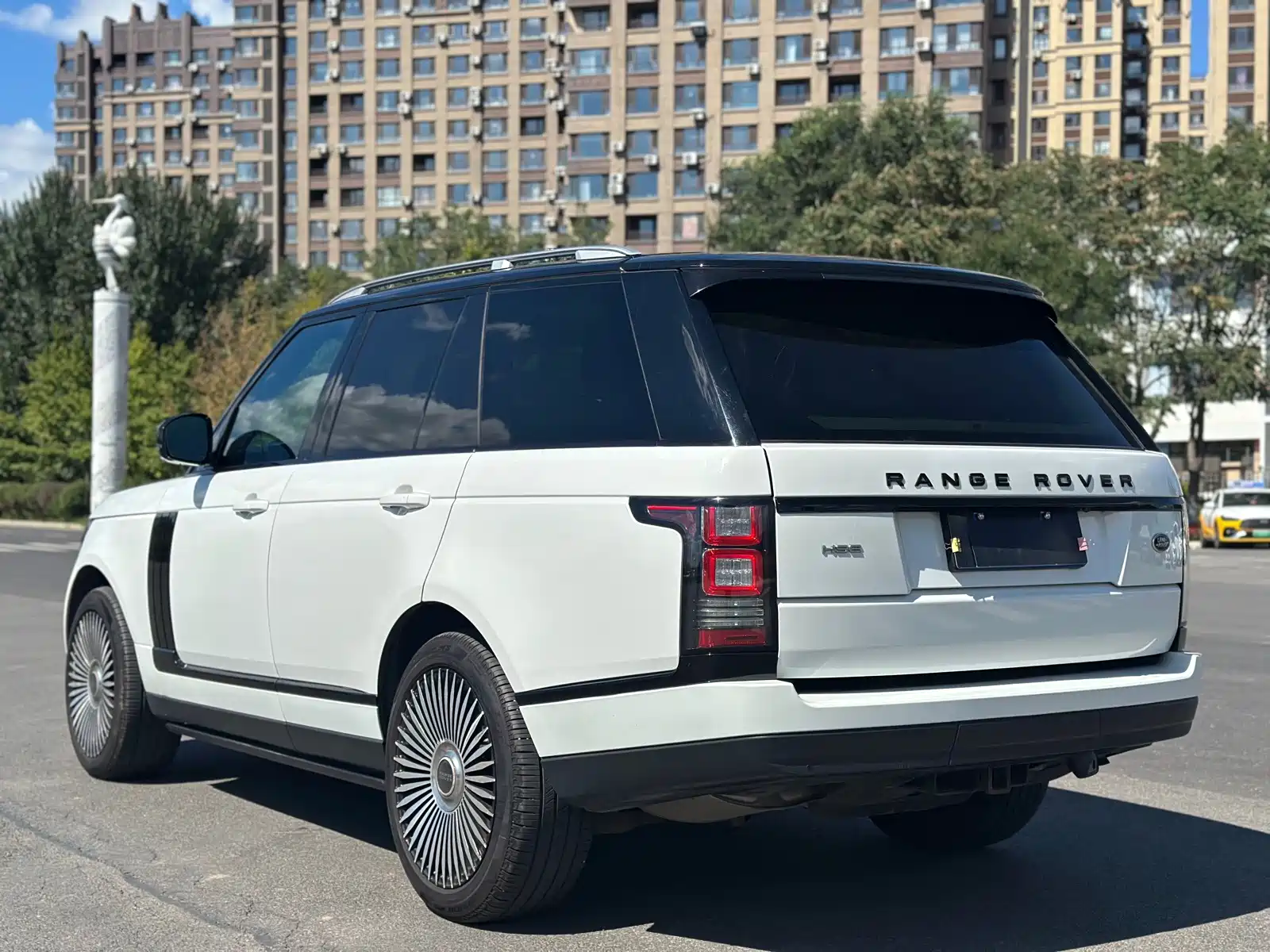 Фото 6 - Land Rover Range Rover