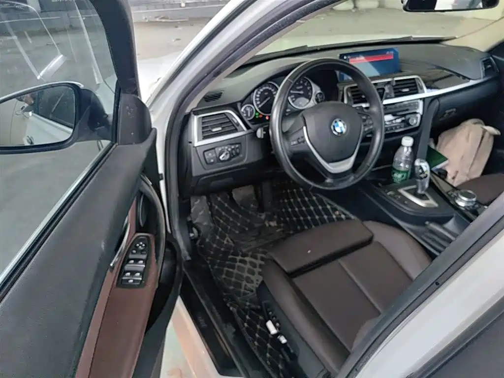 BMW 3 Series 2019 320Li Fashion Type фото 16