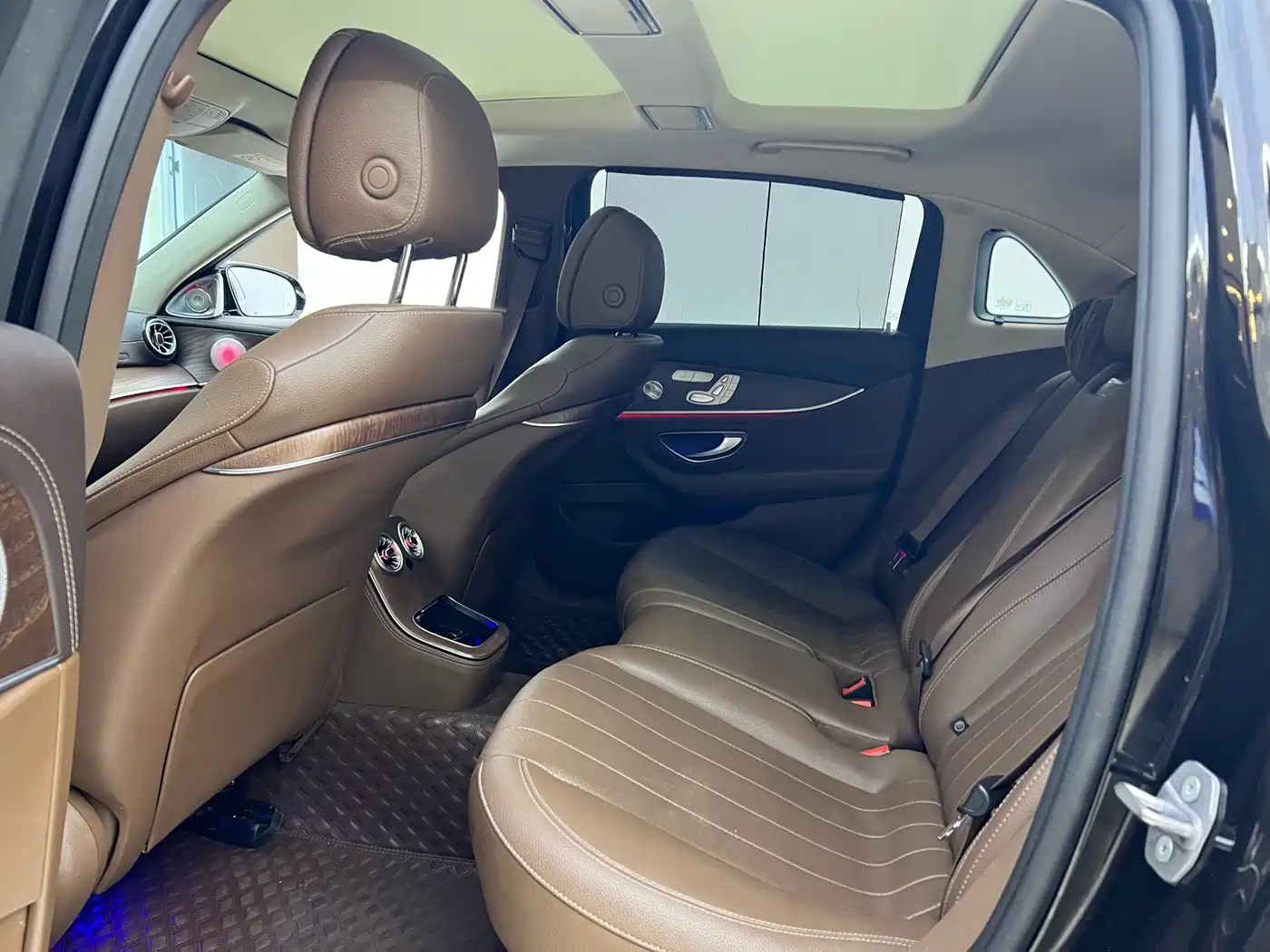Mercedes-Benz E-Class 2023 Facelift E 300 L Luxury фото 20