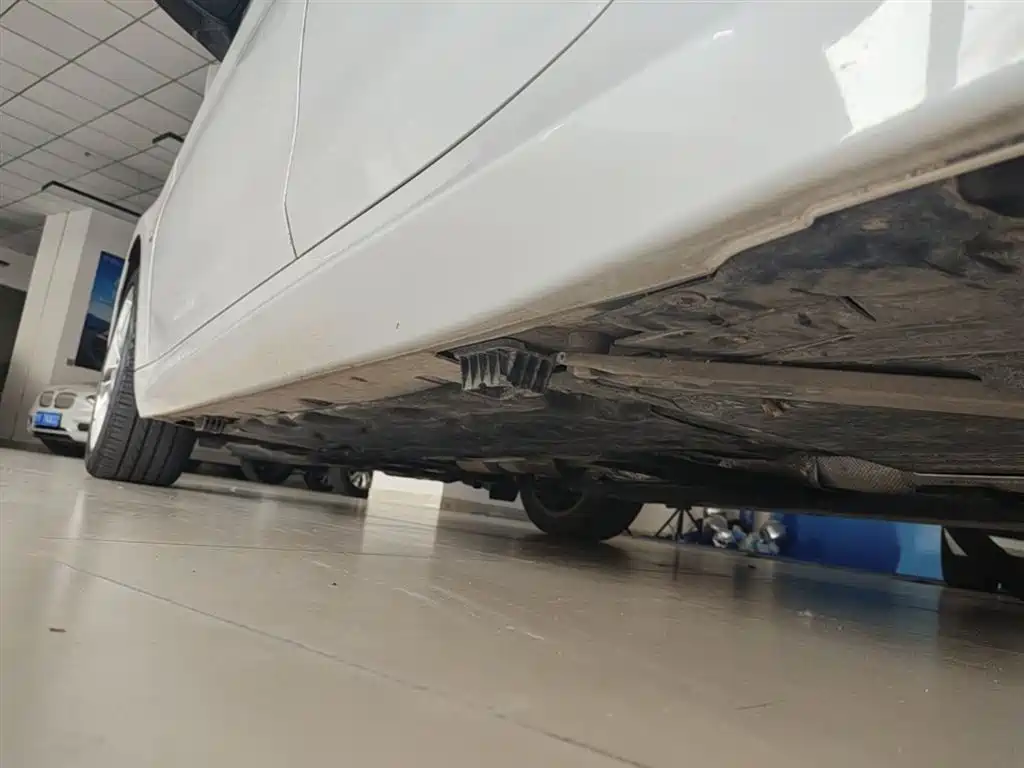BMW 1 Series 2019 118i M Sport Package фото 22