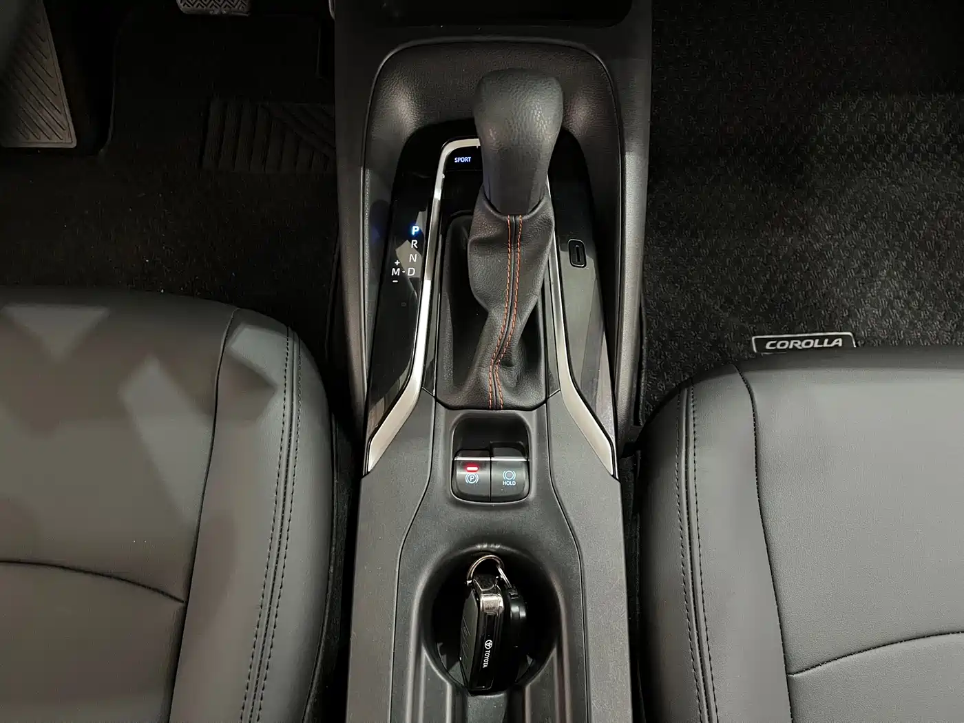 Toyota Corolla 2022 1.2T S-CVT Pioneer PLUS Edition фото 14