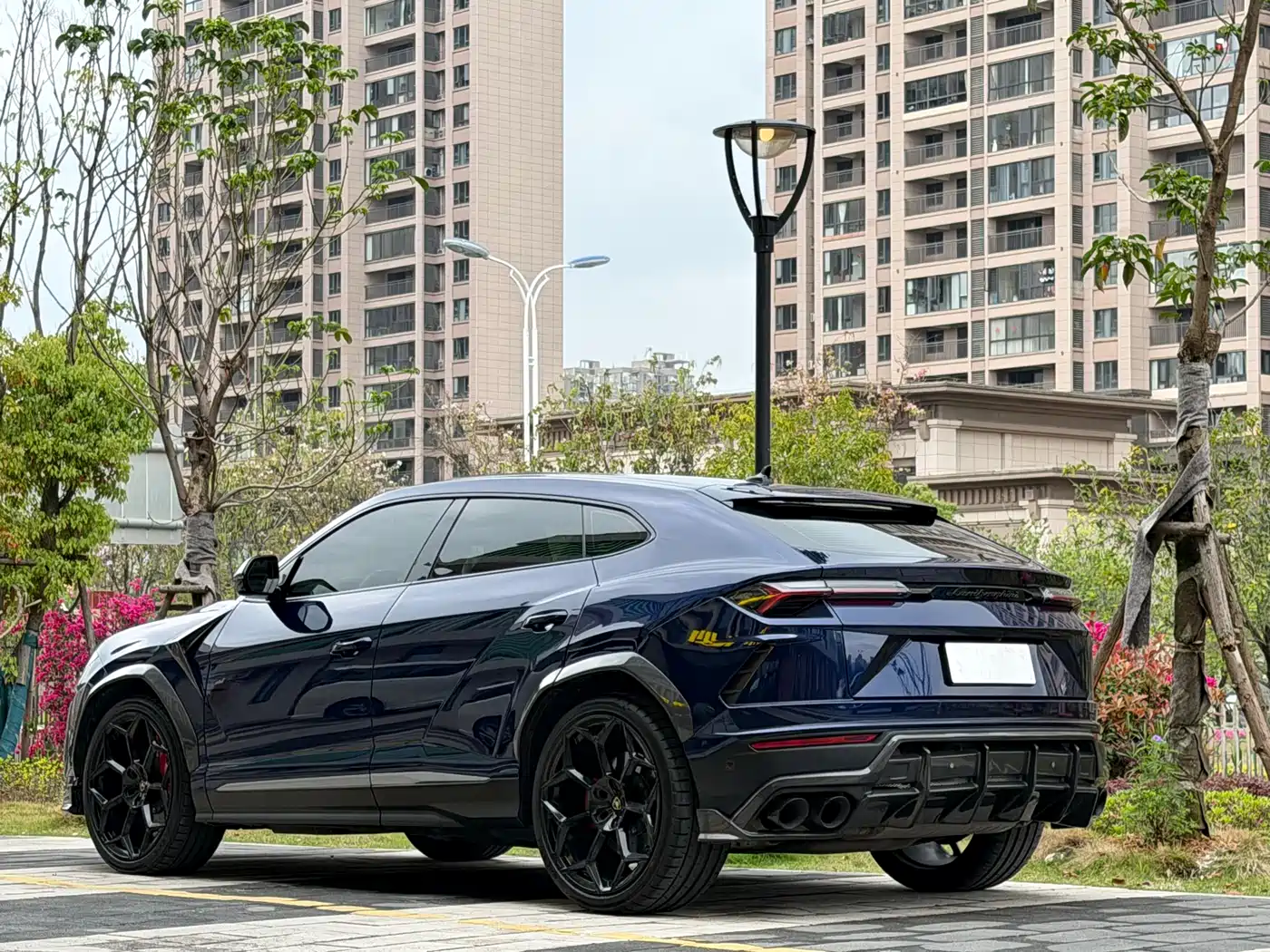 Lamborghini Urus 2021 4.0T V8 фото 2