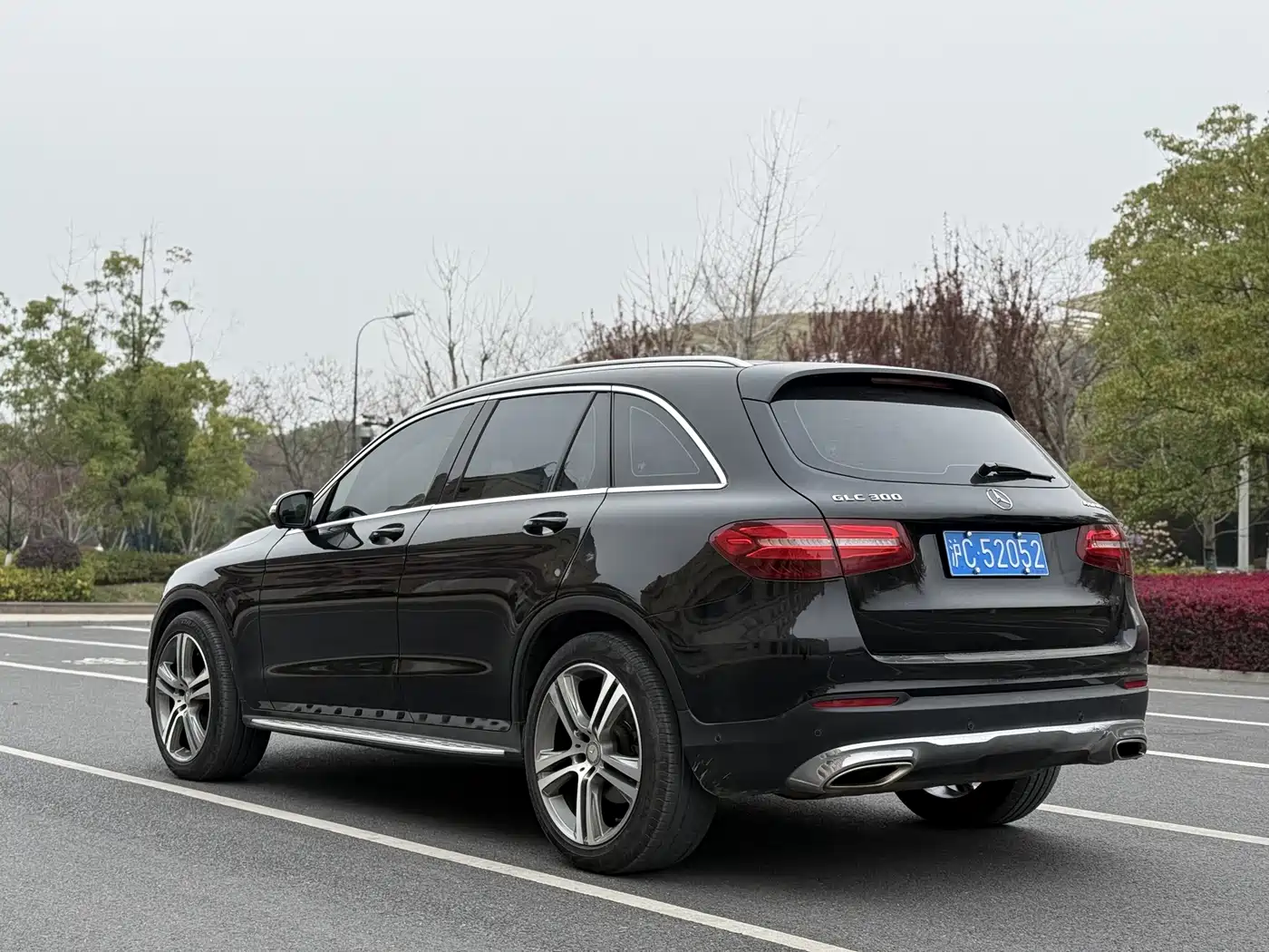 Mercedes-Benz GLC 2016 GLC 300 4MATIC Dynamic фото 6