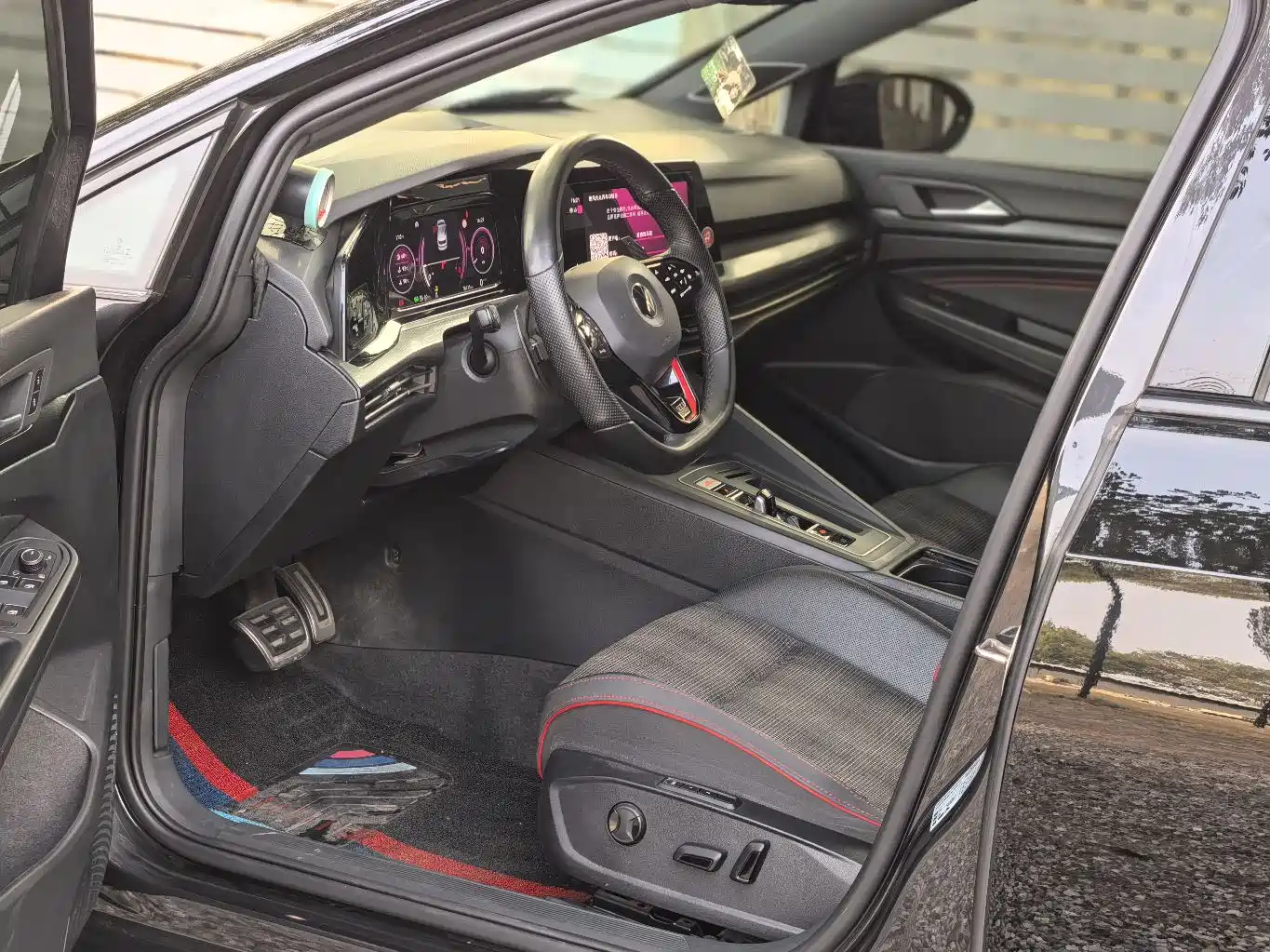 Volkswagen Golf GTI 2021 380TSI DSG GTI фото 12
