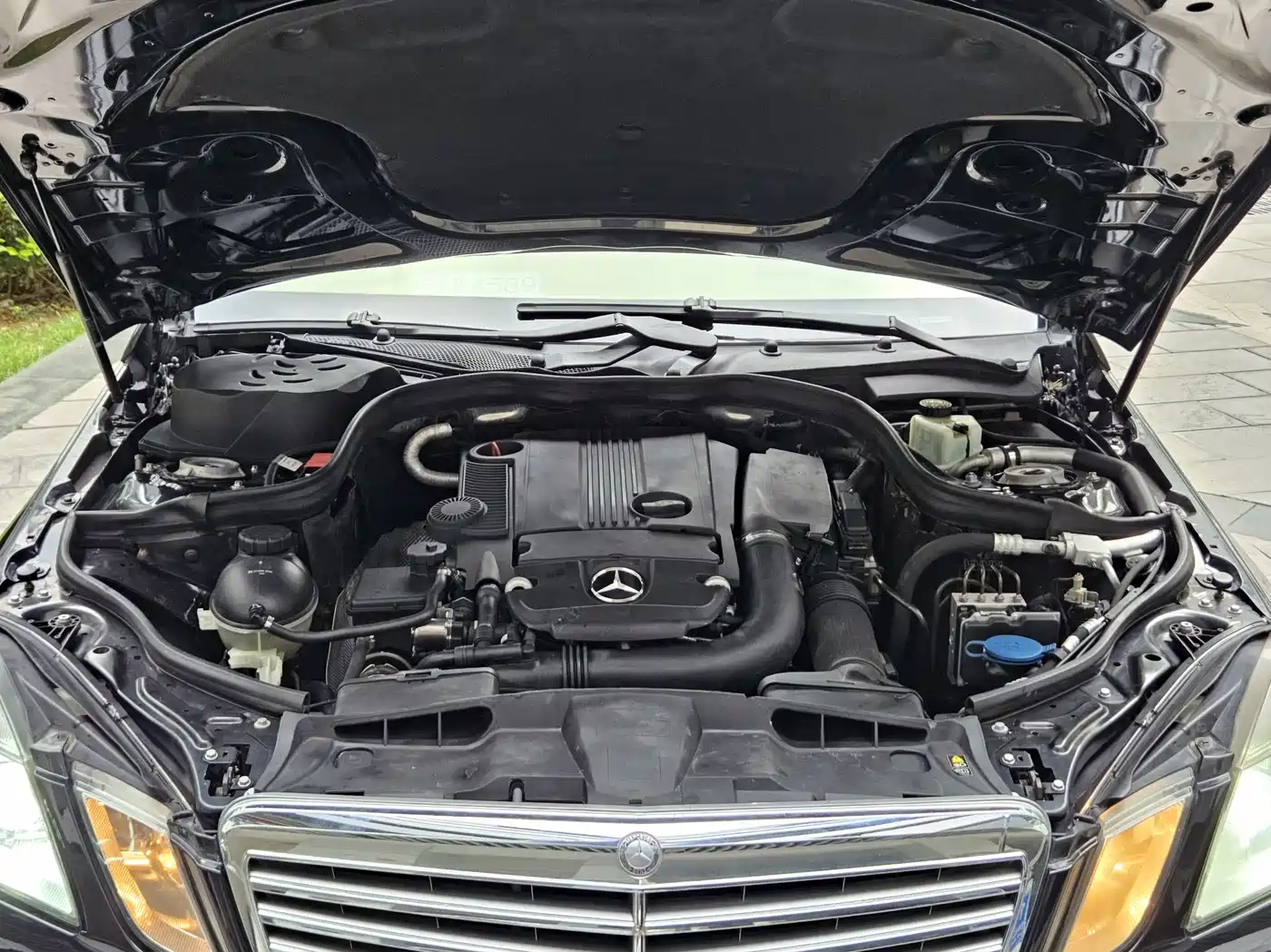 Mercedes-Benz E-Class 2012 E 200 L CGI Elegance фото 10