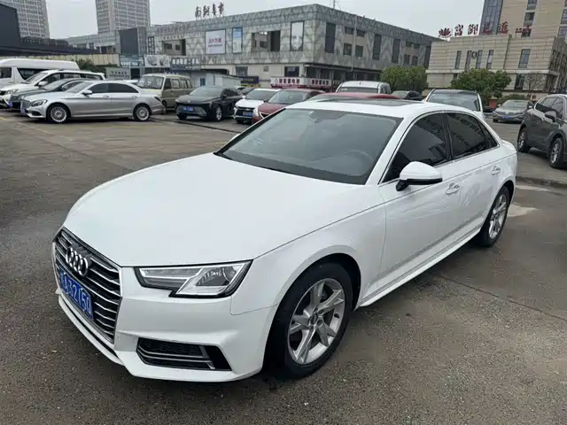 AUDI A4L