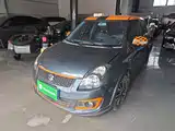 Фото 2 - Suzuki Swift