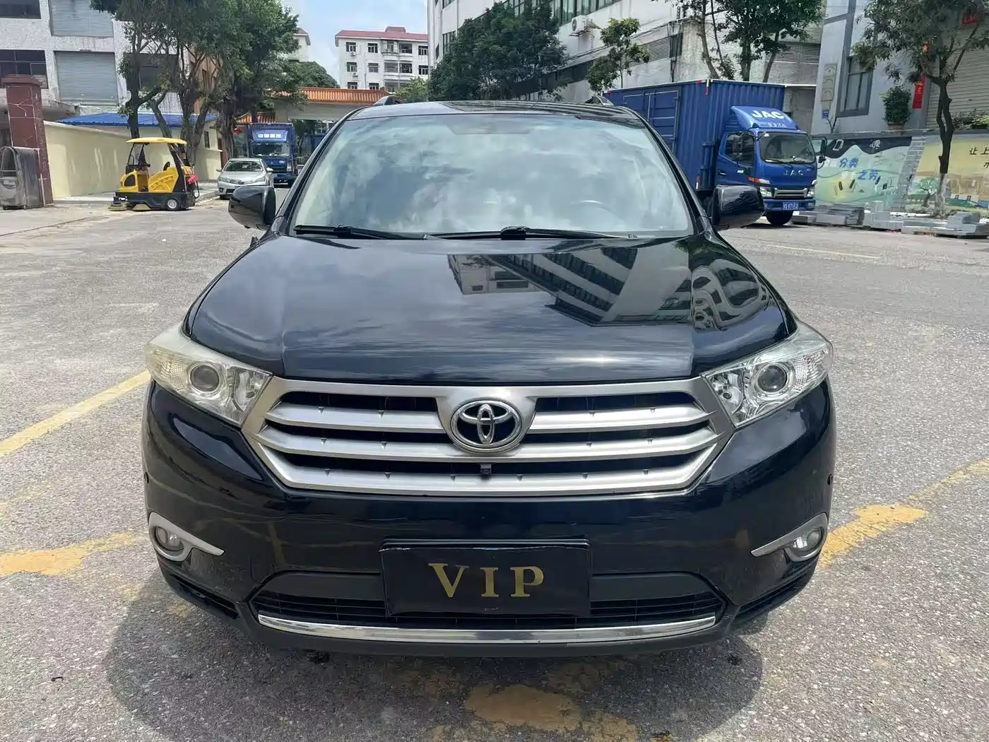 Фото 2 - Toyota Highlander