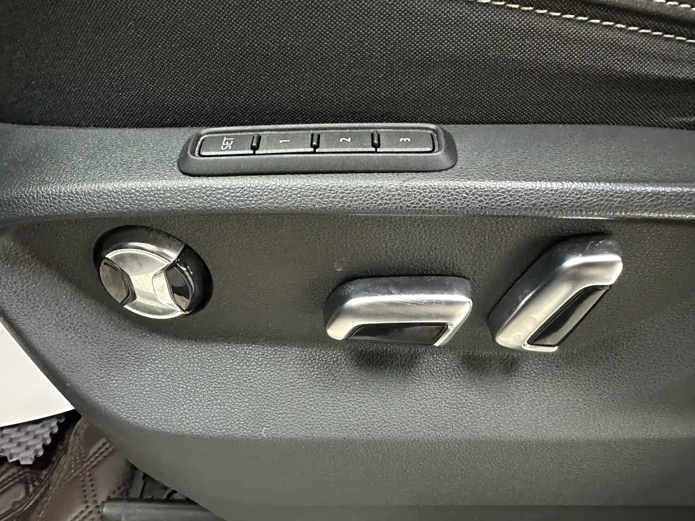 Volkswagen Talagon 2022 380TSI 4WD Luxury Premium Pro Edition 6-seater фото 29