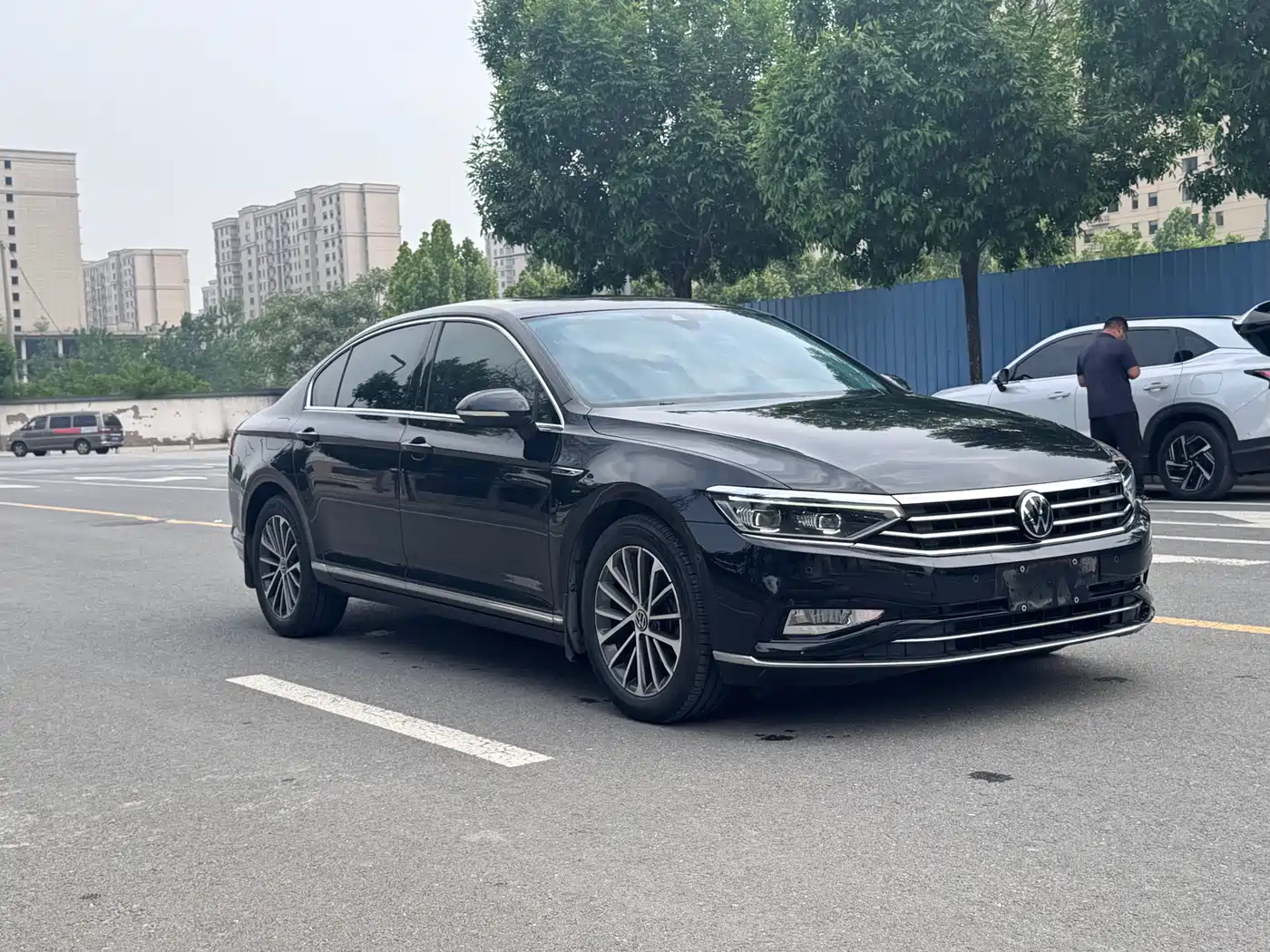 Volkswagen Magotan 2020 380TSI DSG Luxury фото 3