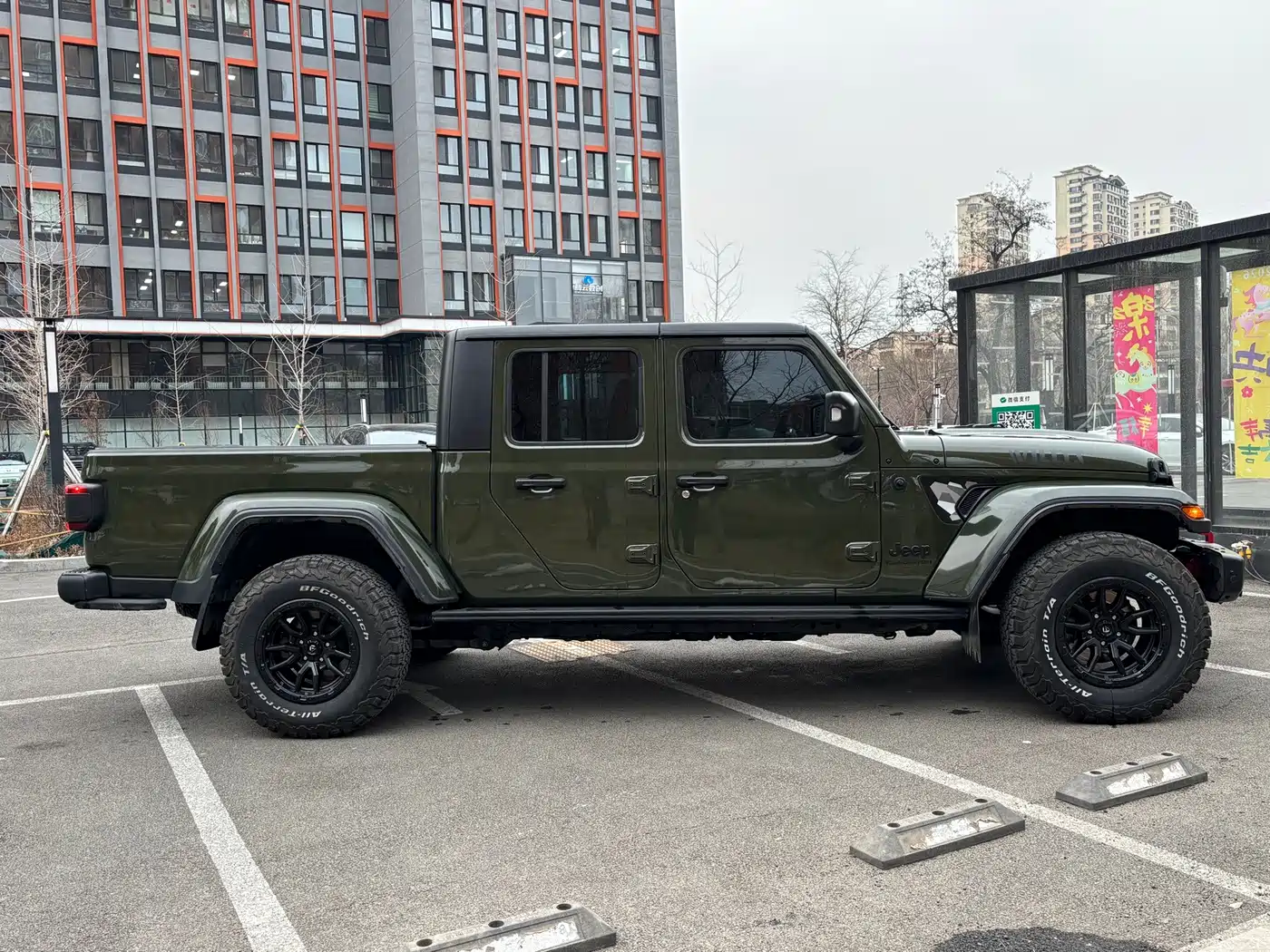 Jeep Gladiator 2023 2022 3.6L Pioneer Edition