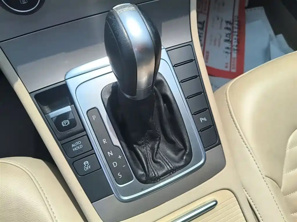 Volkswagen Magotan 2015 1.8TSI Leading фото 14