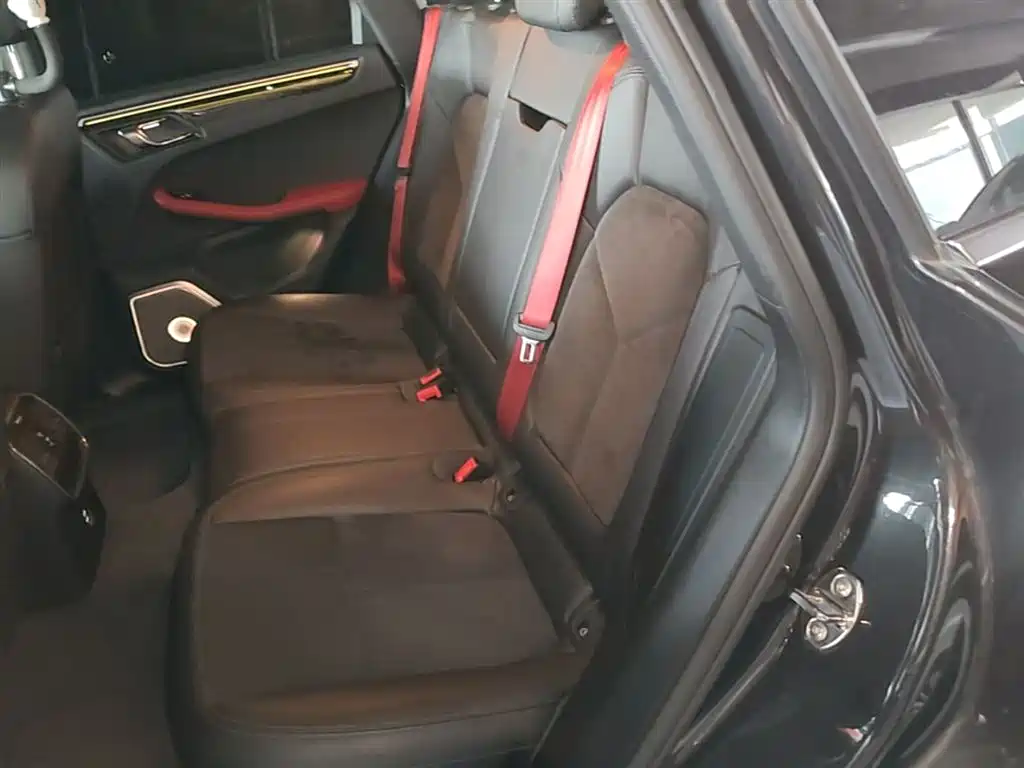 Porsche Macan 2018 Macan S 3.0T фото 17