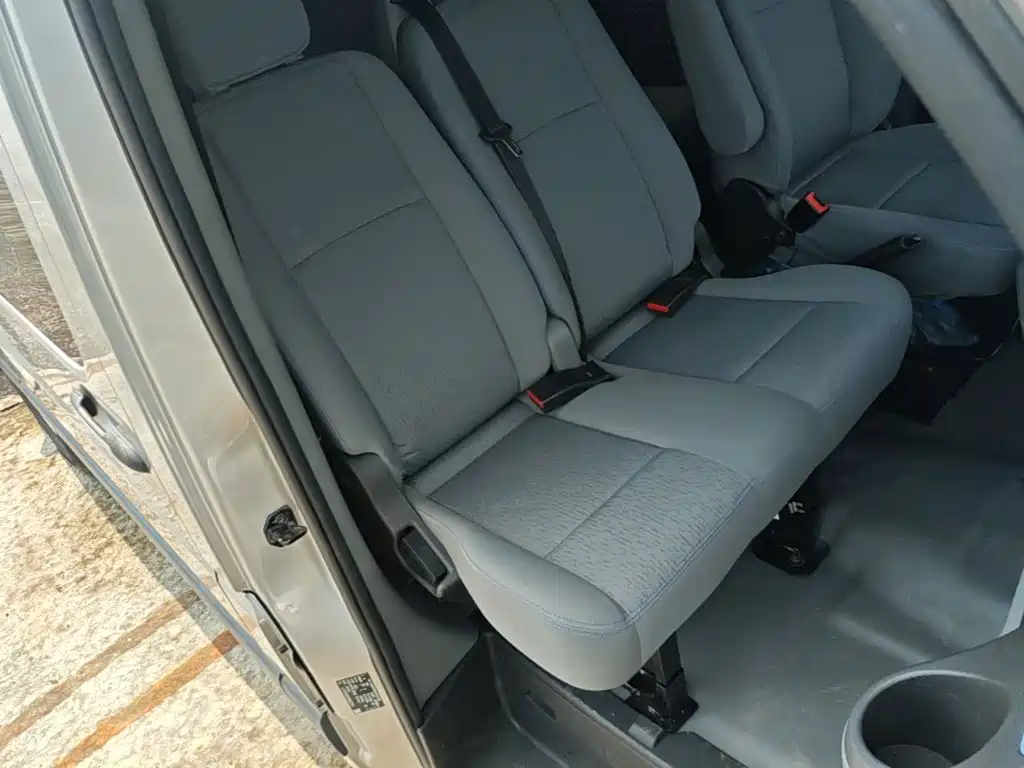 Foton Tuyano 2024 2023 2.0T Automatic Jixiang Long Wheelbase Medium Roof Single Rear Wheel 7/9-Seater