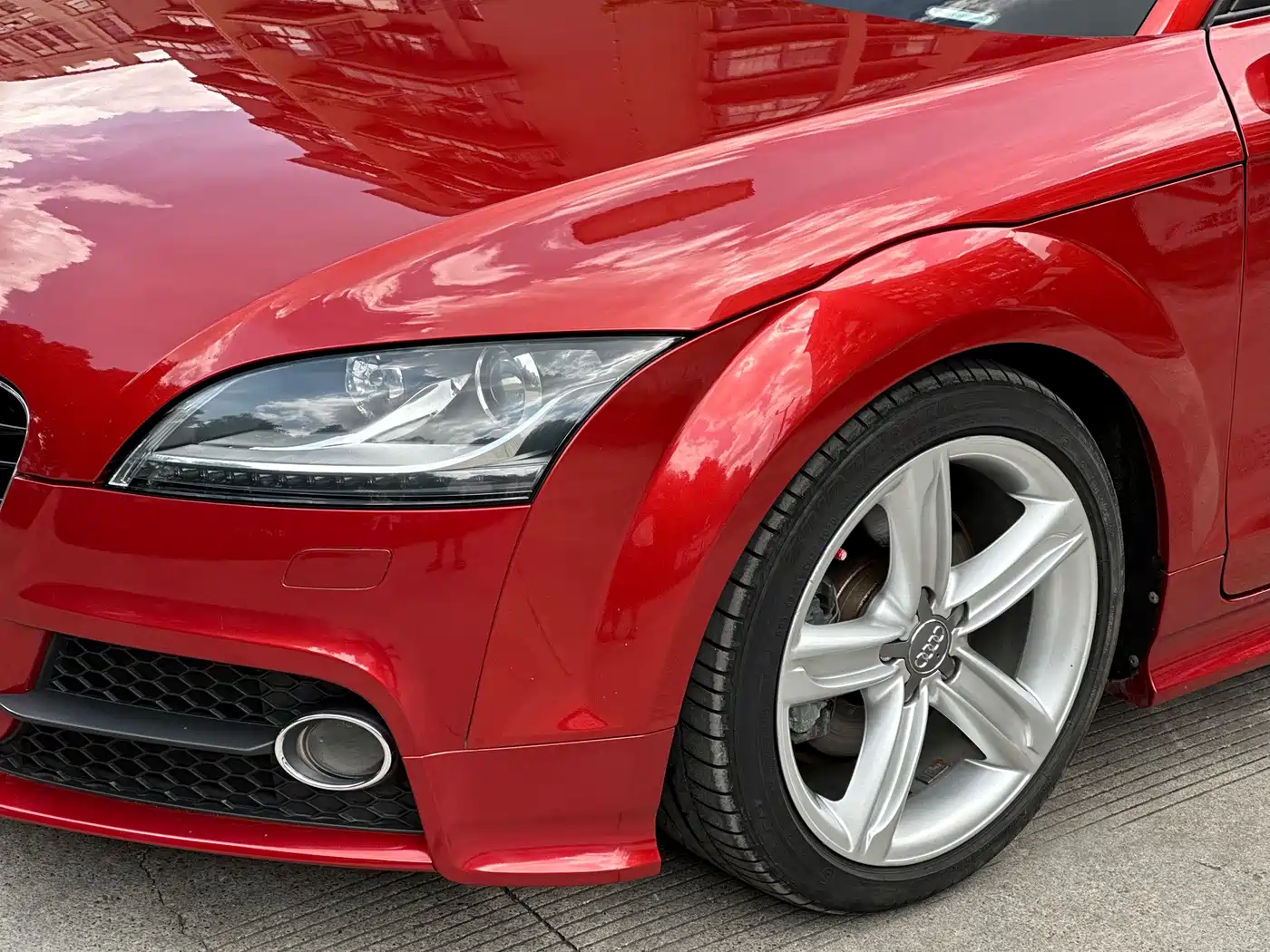 Audi TT 2013 TT Coupe 45 TFSI Colorful Fantasy Edition фото 4