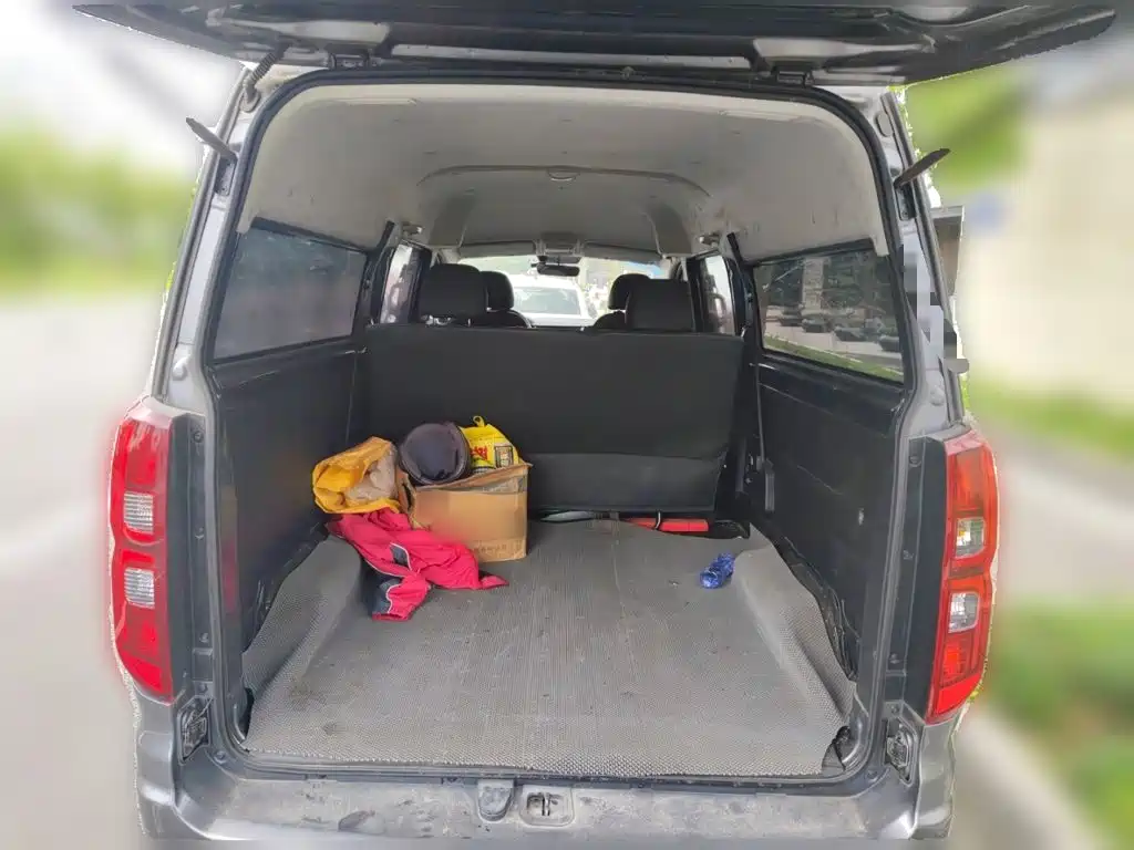 Jinbei Golden Sea Lion Classic 2022 2021 1.5L Travel Lion Passenger Van 5-seater