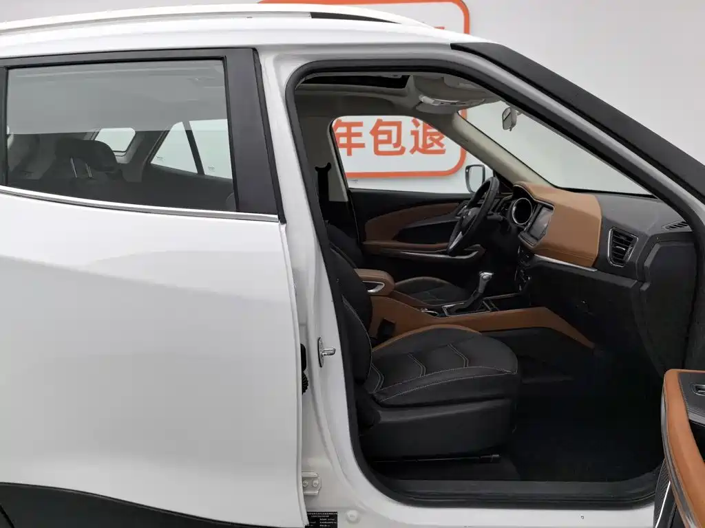 Zotye T300 2018 2017 1.5T CVT Premium