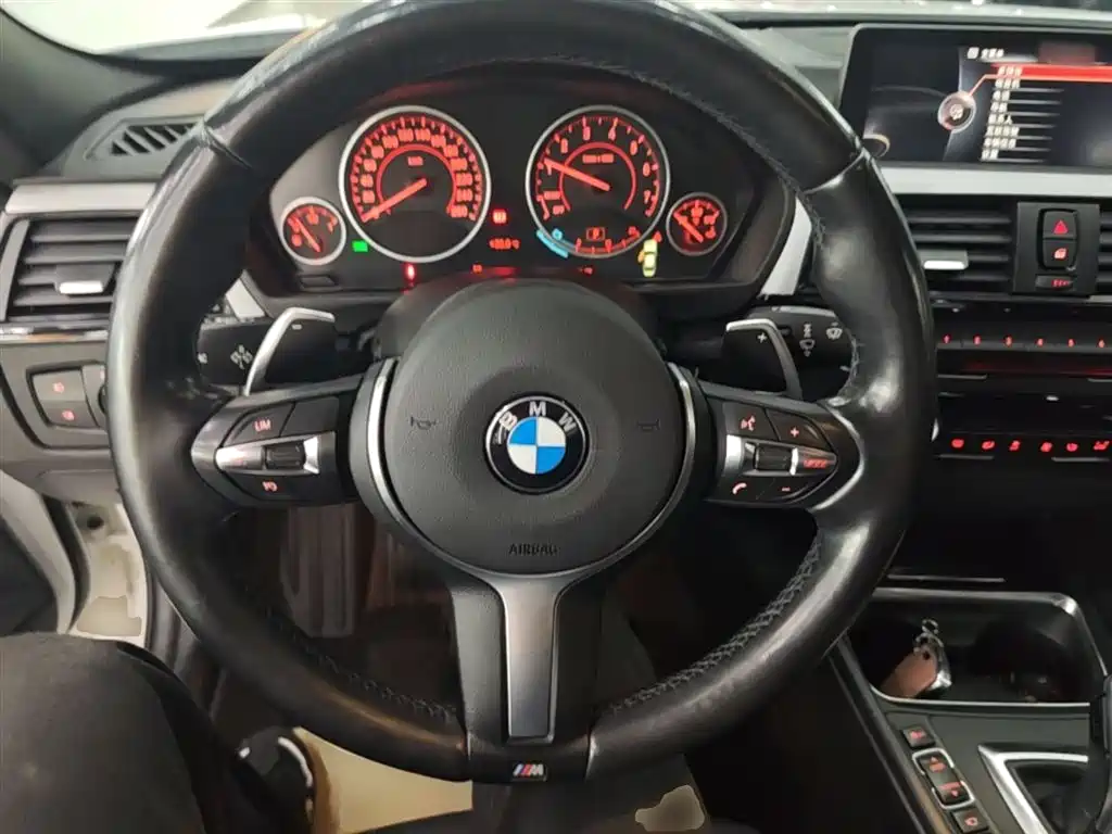 BMW 3 Series 2015 328i M Sport фото 11