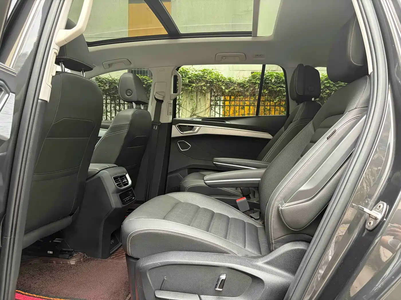 Volkswagen Talagon 2021 330TSI 2WD Luxury Premium Edition фото 10