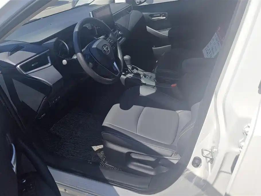 Toyota Corolla 2021 TNGA 1.5L CVT Elite Edition фото 9