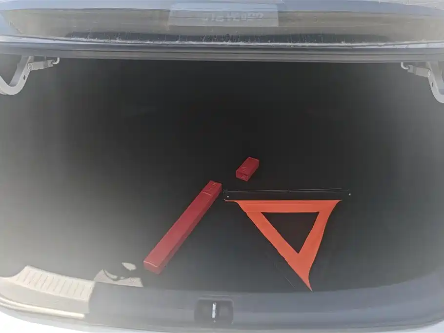 Toyota Corolla 2021 TNGA 1.5L CVT Elite Edition фото 4