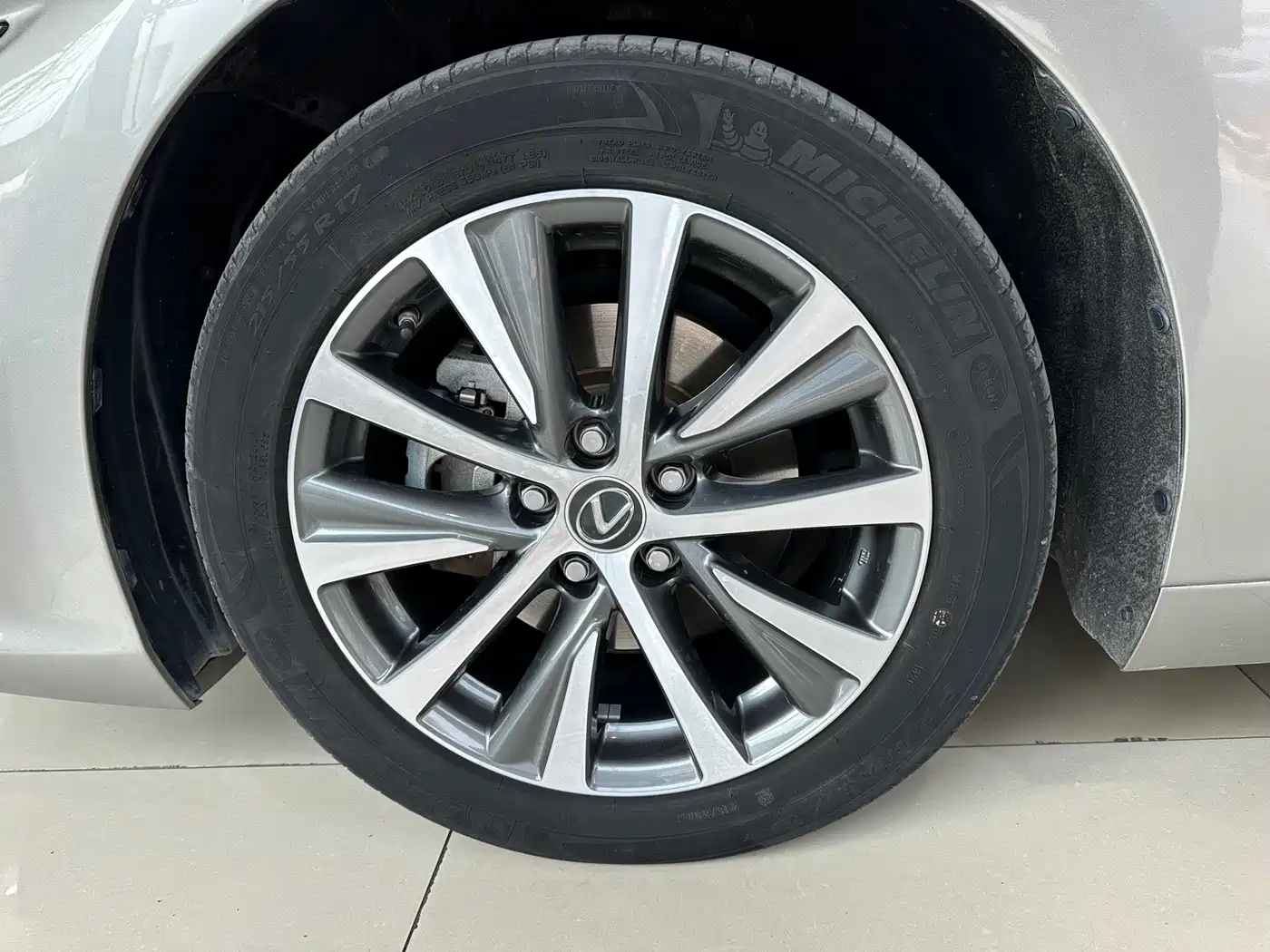Lexus ES 2020 Model 300h Excellence Edition China V фото 14