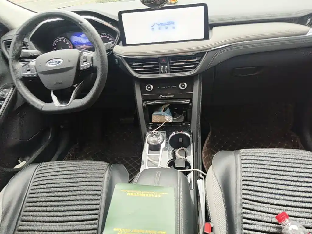 Ford Escape 2022 2020 EcoBoost 245 2WD Premium Edition