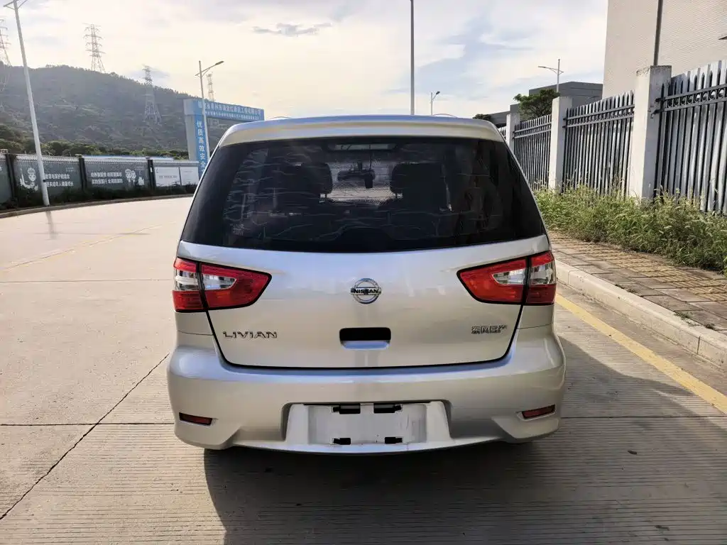 Nissan Livina 2018 2015 1.6XE CVT Comfort Edition