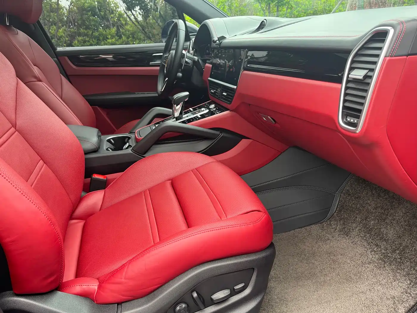 PORSCHE CAYENNE NEW ENERGY