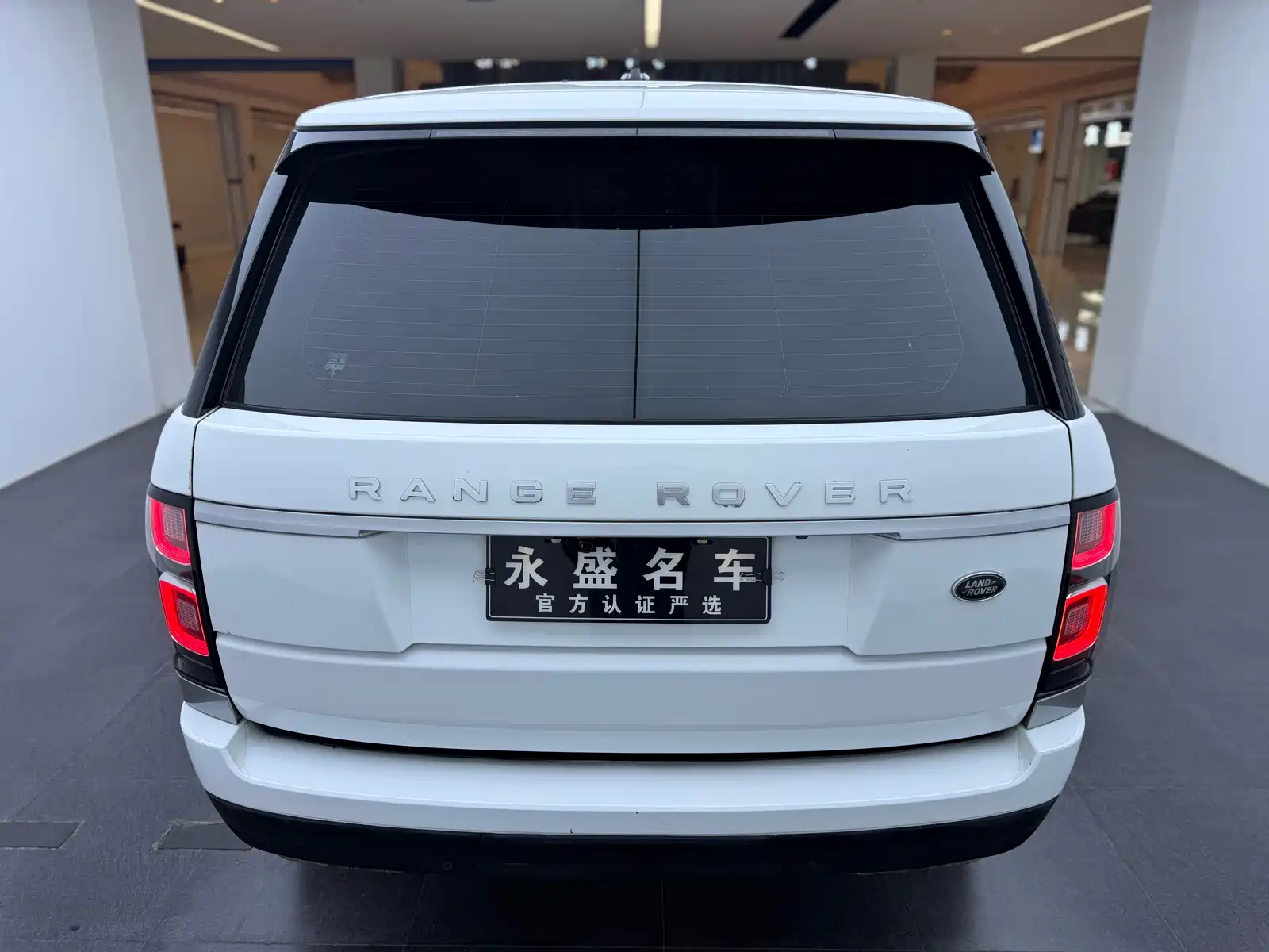 Фото 26 - Land Rover Range Rover