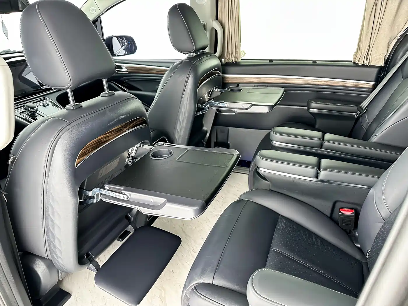 GAC Trumpchi Trumpchi M8 2021 Leading Show Series 390T Prestige Edition фото 13