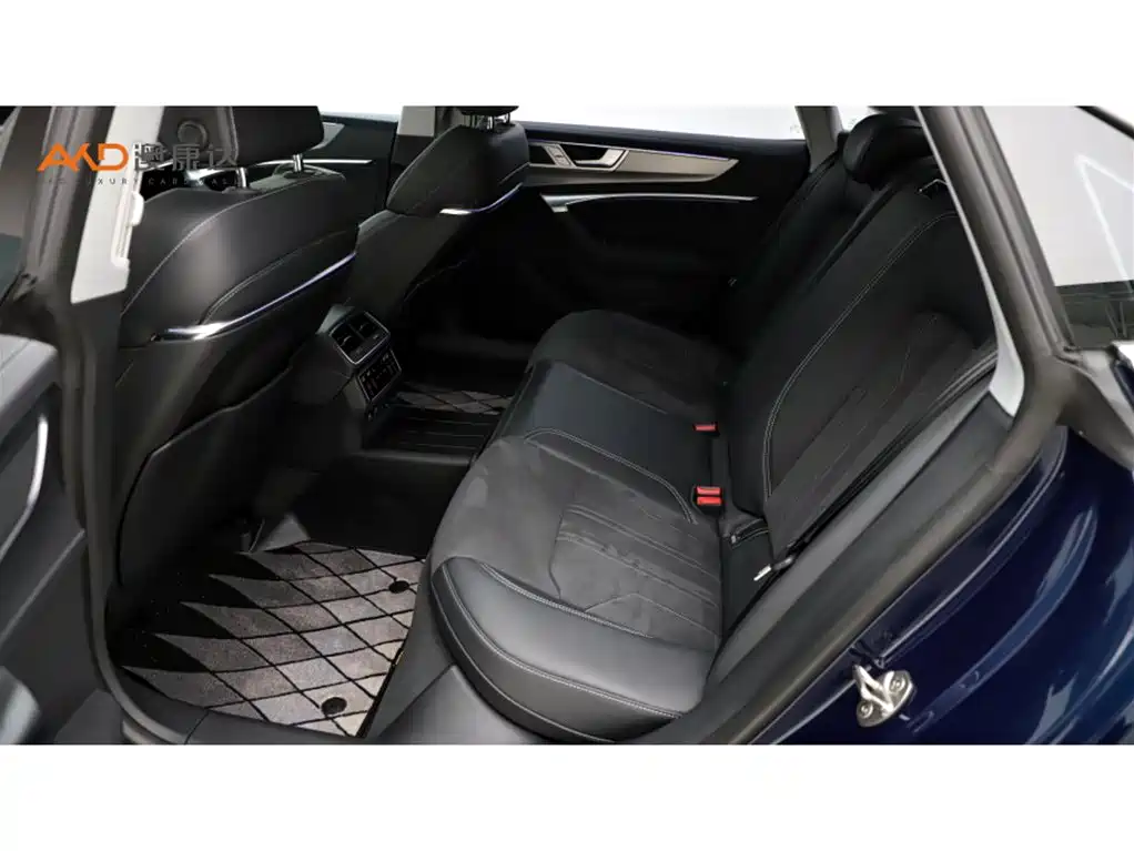 Audi A7L 2026 2024 45 TFSI Luxury