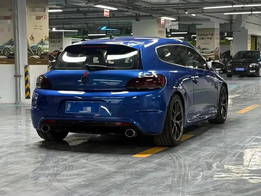 Volkswagen Scirocco 2011 2.0TSI R-Line фото 4