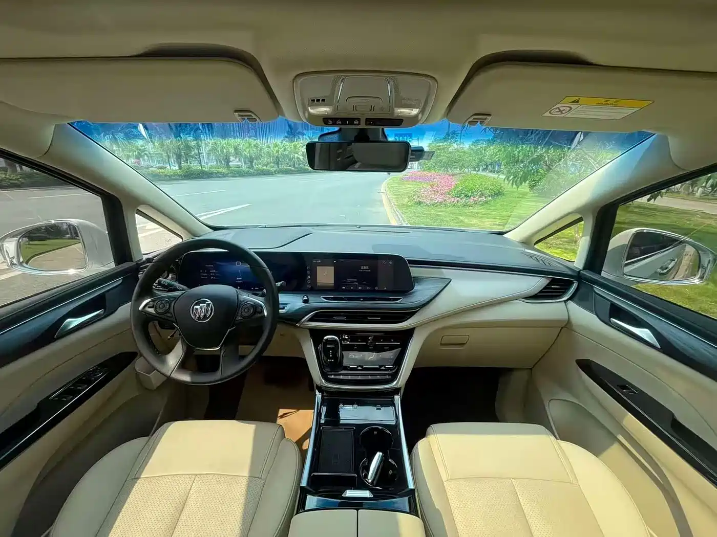 Buick GL8 2023 ES Landmaster Exclusive фото 14