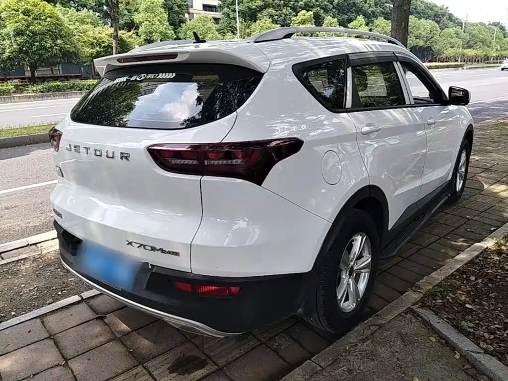 Jetour X70M 2021 2021 1.5T Manual Urban Partner 5-seater