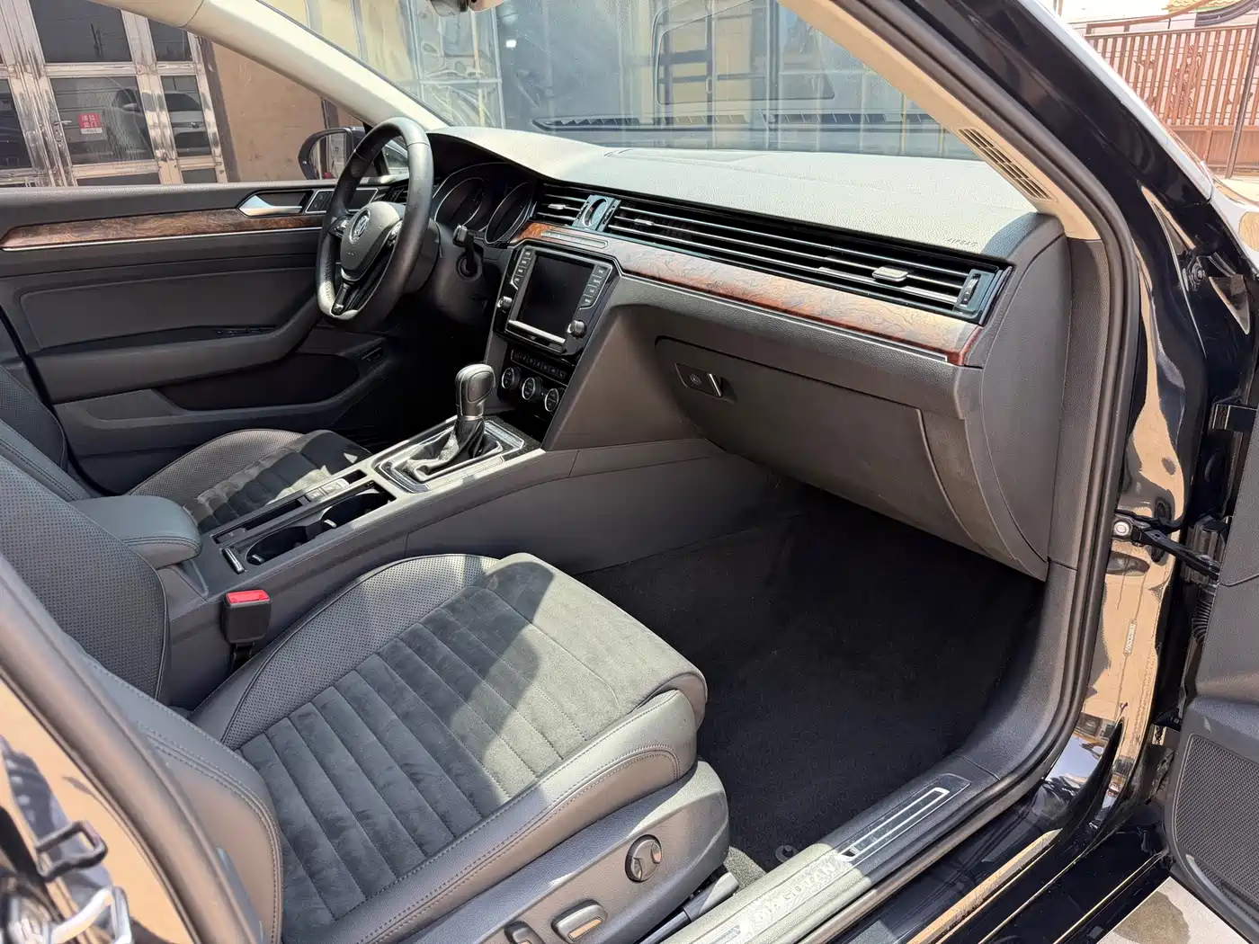 Volkswagen Magotan 2017 330TSI DSG Premium фото 22