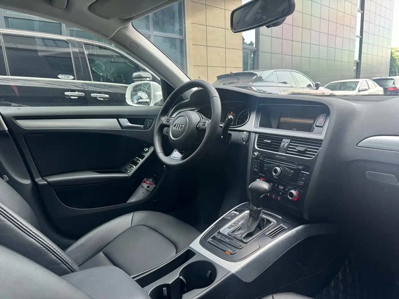 Audi A4L 2015 35 TFSI Auto Standard фото 16