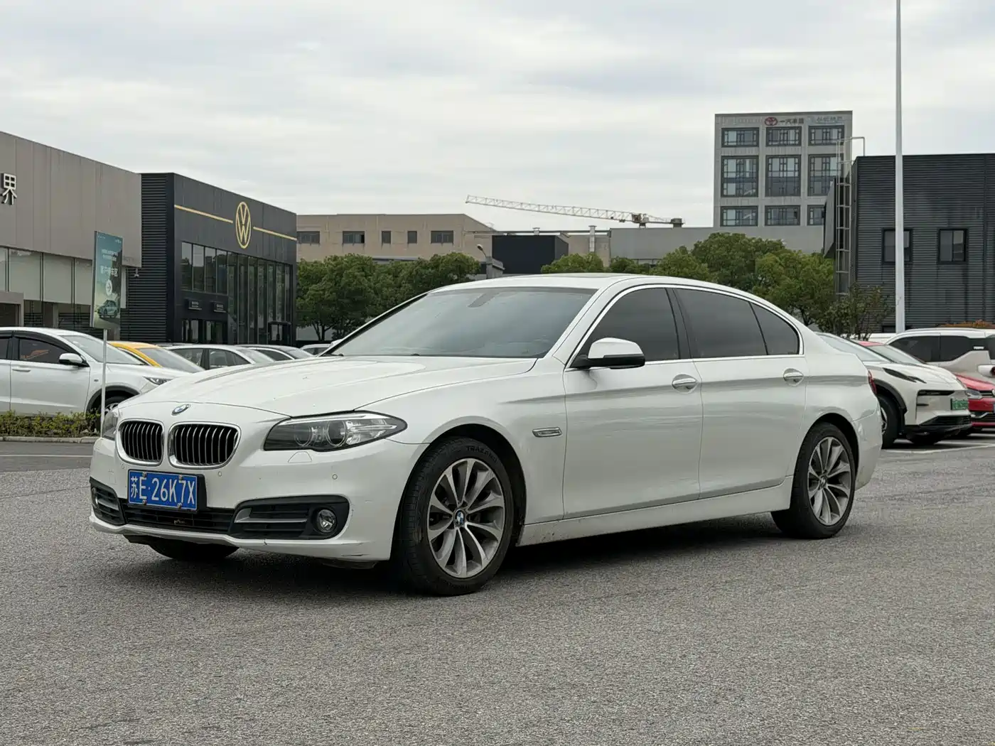 BMW 5 Series 2017 525Li Leading Edition