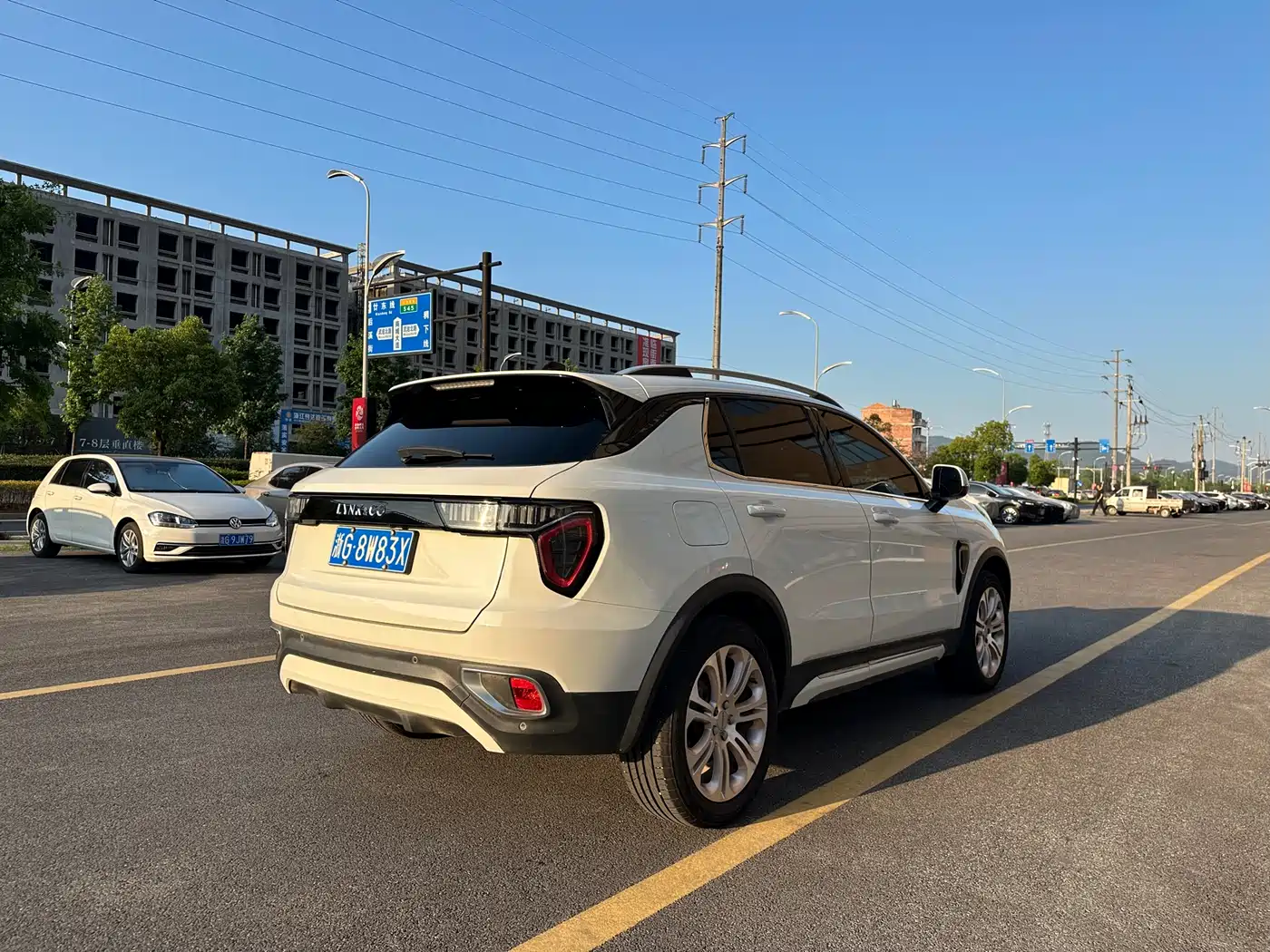 Lynk & Co 01 2017 2.0T 2WD Pro Version фото 4