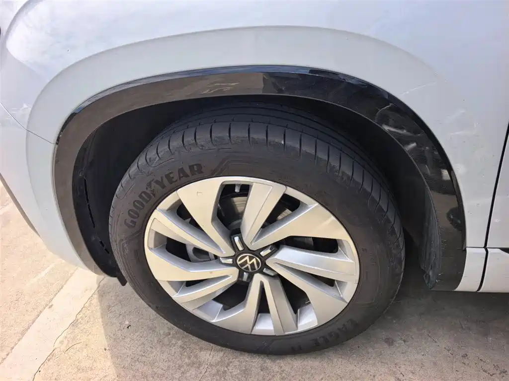Volkswagen Tayron X 2020 330TSI 2WD Flagship Smart Edition фото 6
