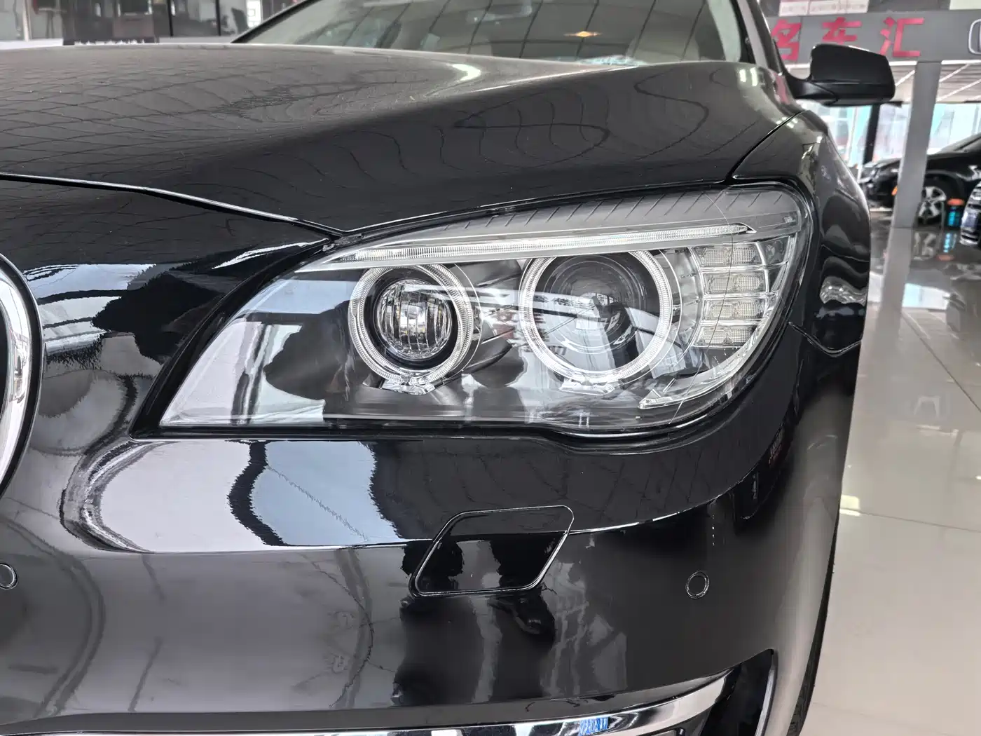 BMW 7 Series 2011 730Li Elegance фото 12