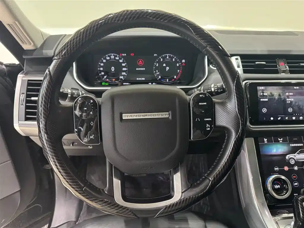 Land Rover Range Rover Sport 2019 3.0 SC V6 Special Edition фото 8
