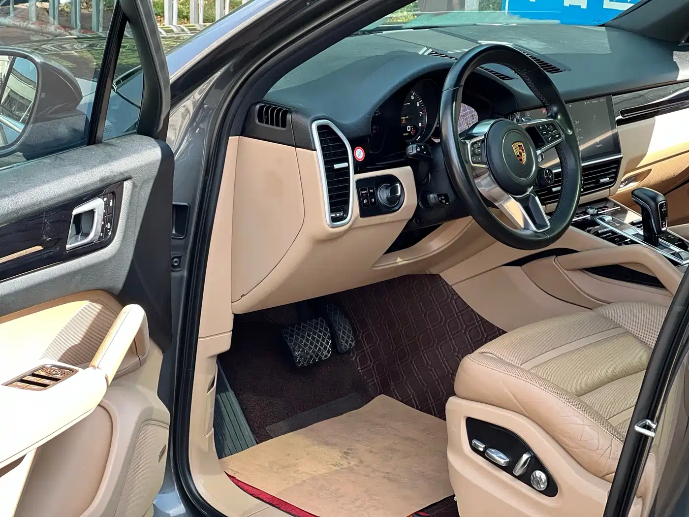 PORSCHE CAYENNE NEW ENERGY