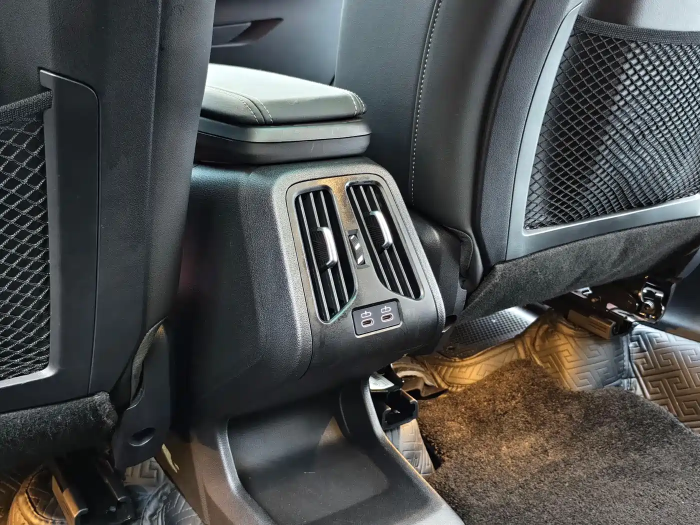 BMW X1 2023 sDrive20Li X Design Package фото 19