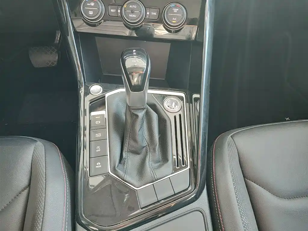Volkswagen Tayron 2019 Expedition 280TSI 2WD Luxury (China VI) фото 14