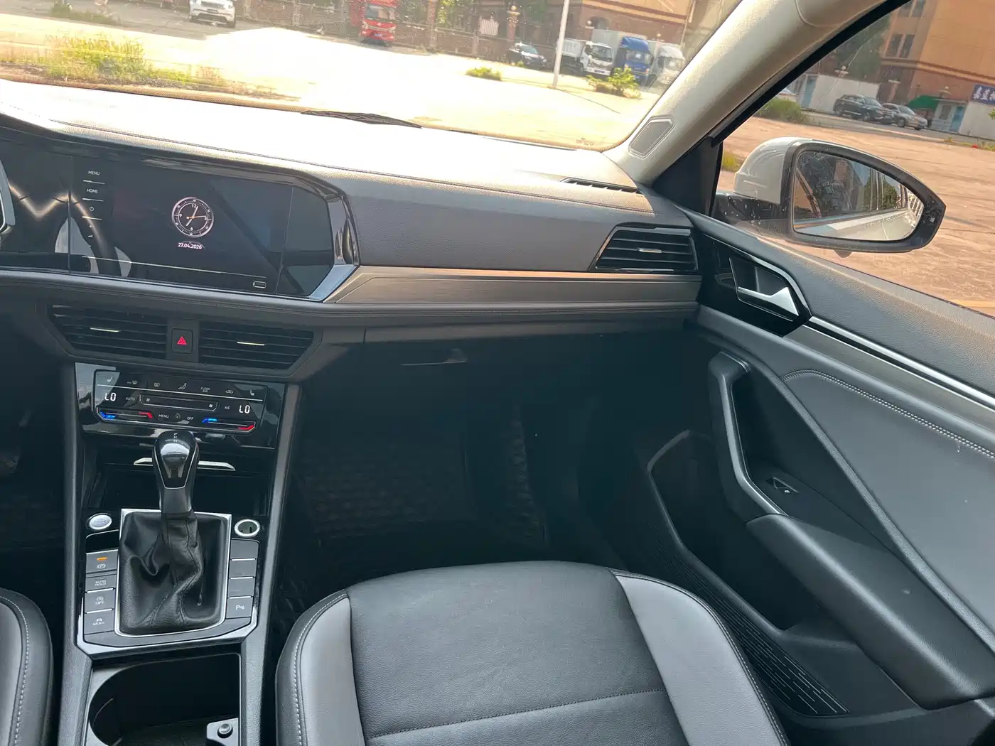 Volkswagen Sagitar 2022 280TSI DSG Excellence Edition фото 7